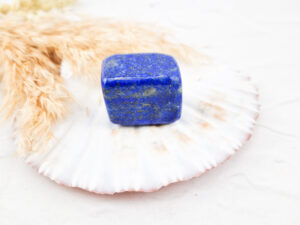 lapis lazuli knuffelsteen